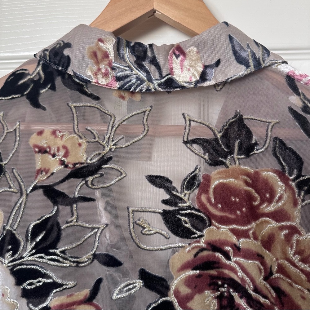 Aratta Silent Journey Floral Semi Sheer Burnout Top Sz M Feminine Fairy - Picture 7 of 11